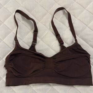 NWOT Skims Brown Seamless Bra Size L/XL